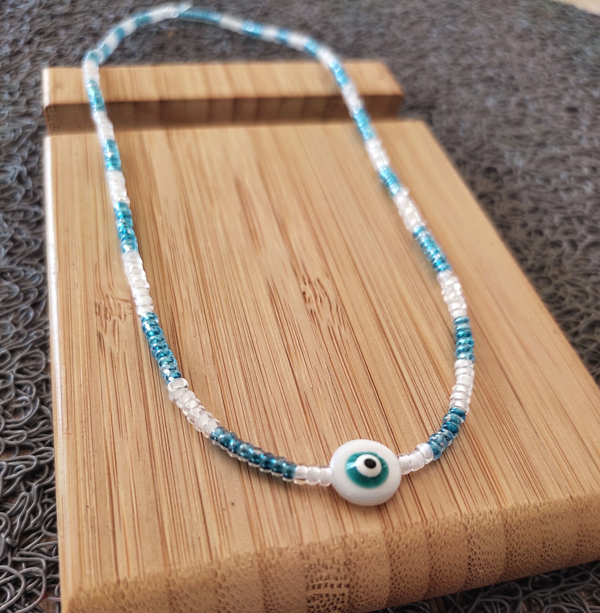 Collier Mykonos Bleu Clair avec chainette d'extension