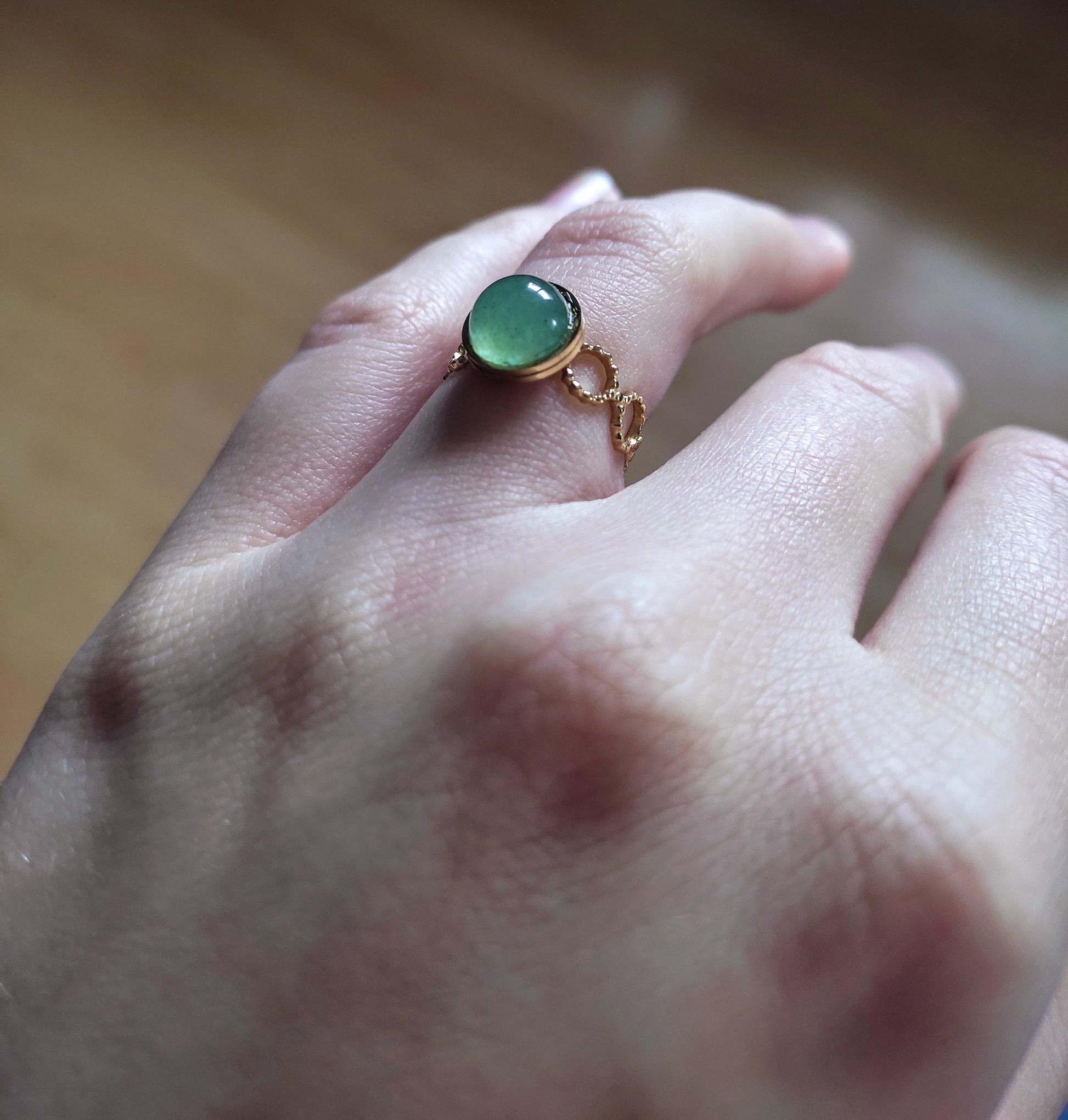 bague diana en aventurine verte - portée