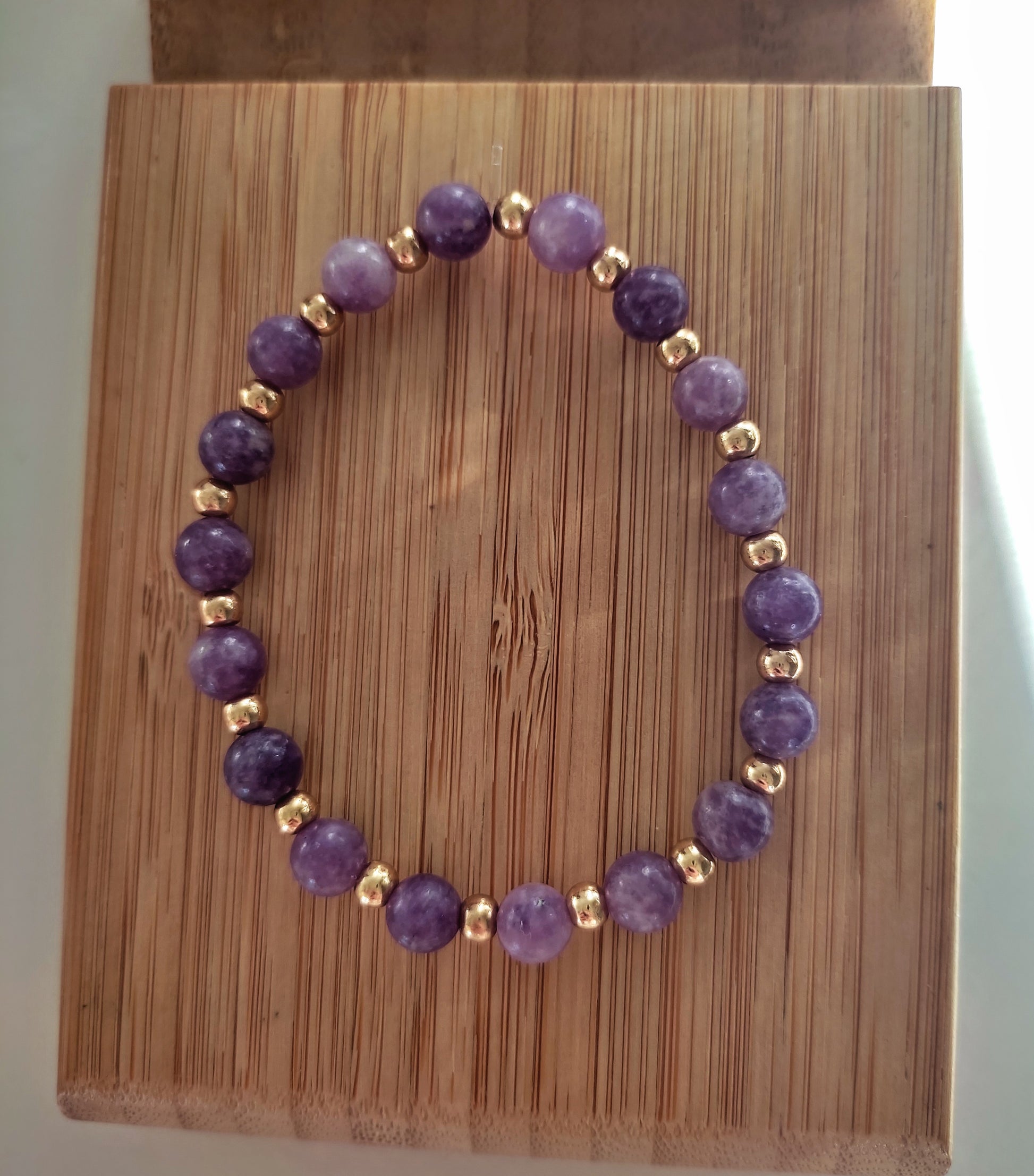 bracelet esmeralda en lépidolite