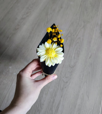 Mini bouquet jaune