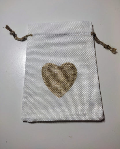 Pochons blanc avec coeur marron foncé