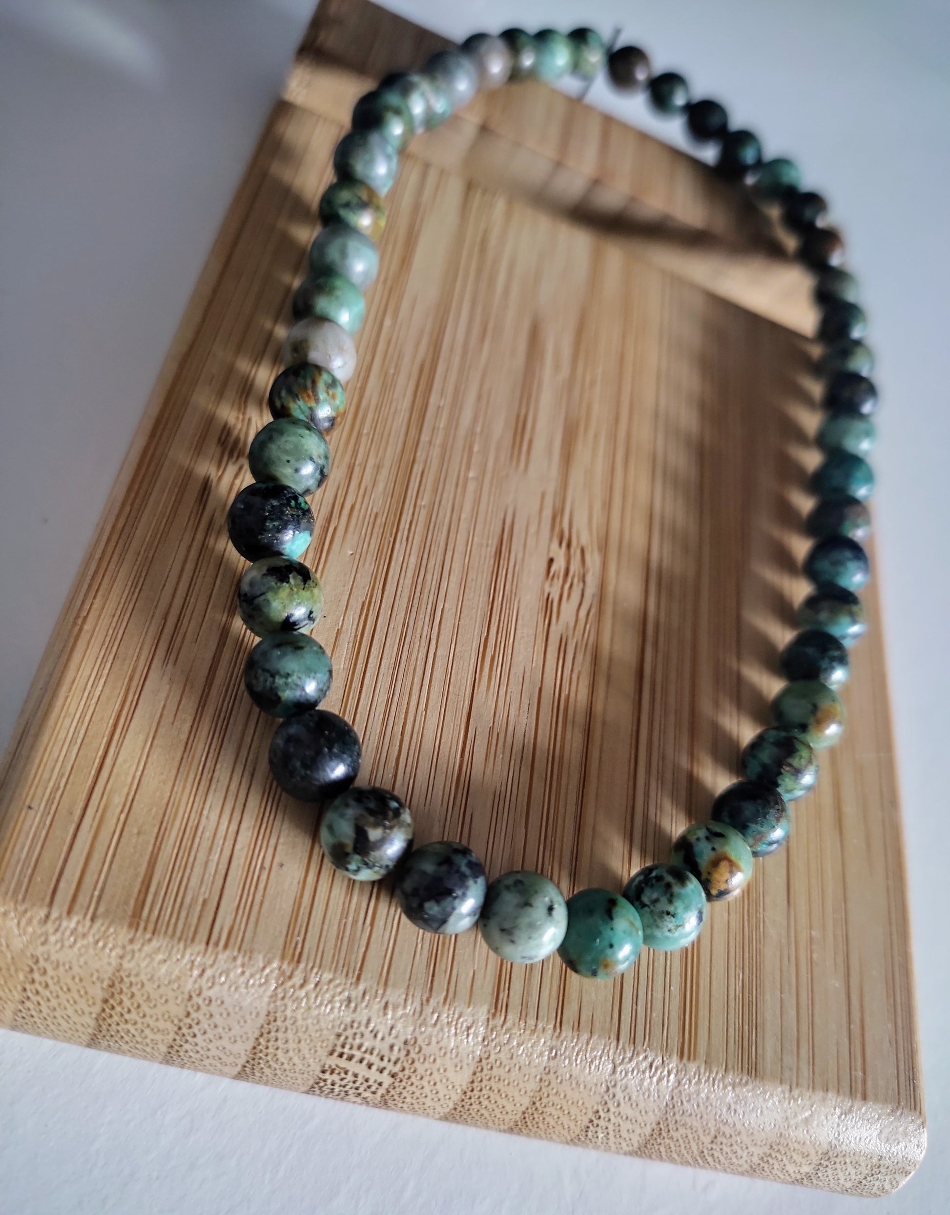 Collier TOM - pierres naturelles de Turquoise africaine avec chainette d'extension